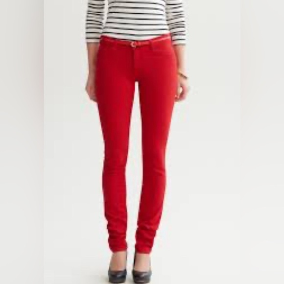 Banana Republic Mr Skinny Fit Velvet Russian Red Pants.  Size 6 - Picture 1 of 10